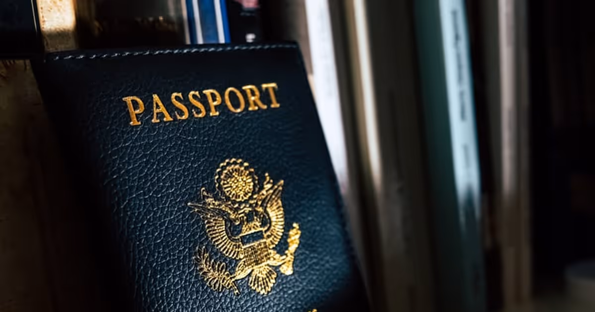 American investor evaluating Portugal Golden Visa fund options
